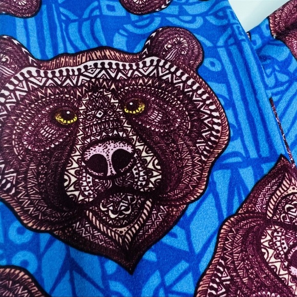 LuLaRoe Tall & Curvy TC Plus Size Leggings Maroon Blue Mosaic Bears Stretchy 1X - Picture 3 of 6